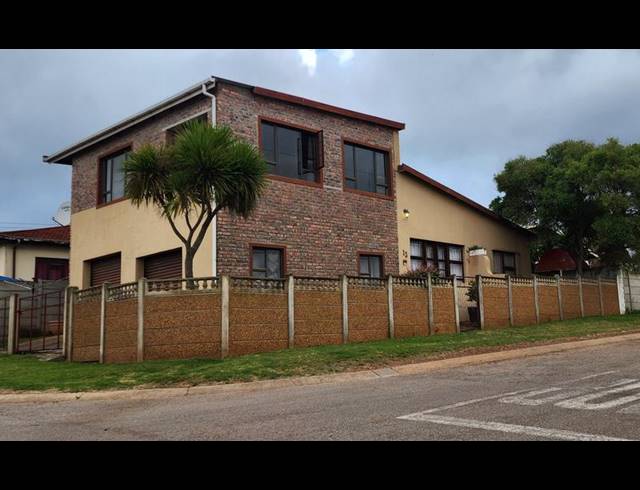 3 BEDROOM HOUSE FOR SALE IN ALBERTINIA